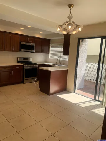 $3,750 | 625 West California Avenue, Unit 1, Glendale, CA 91203