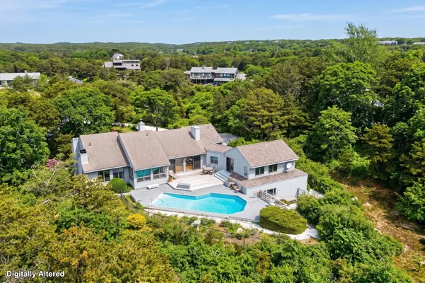 $2,195,000 | 7 Turnstone Road, Truro, MA 02666