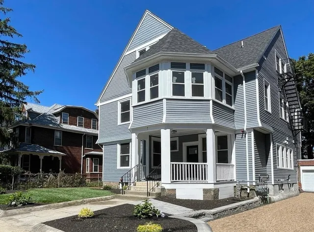 $679,000 | 7 Waumbeck Street, Unit 3, Boston, MA 02121