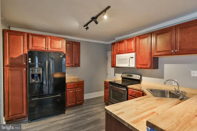 $209,900 | 267 South Main Street, Bangor, PA 18013