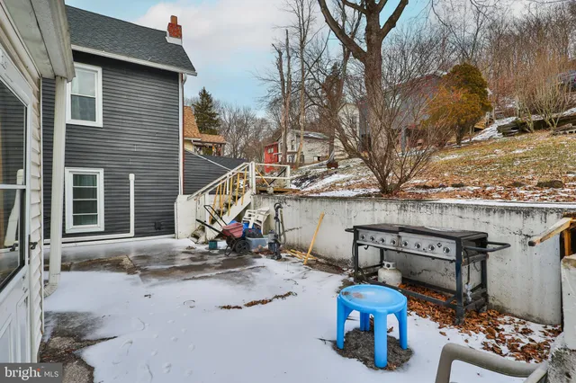 $209,900 | 267 South Main Street, Bangor, PA 18013