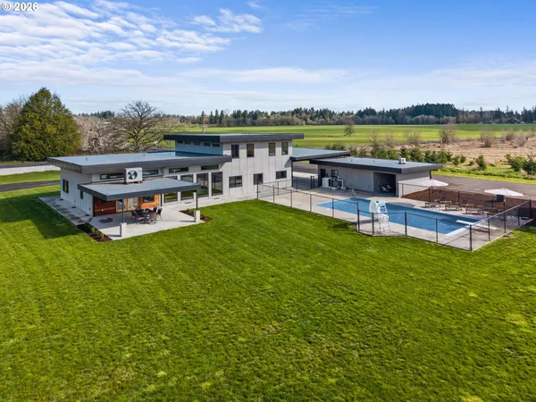 $1,490,000 | 360 Smokey Valley Road, Toledo, WA 98591