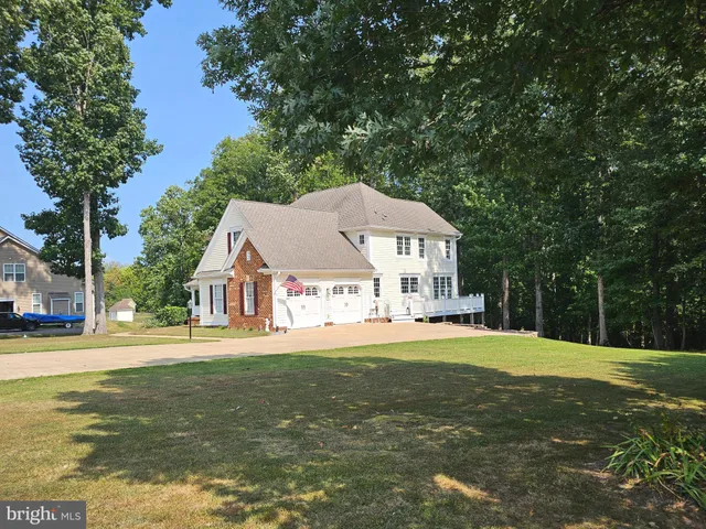 $900,000 | 12136 Sawhill Boulevard, Spotsylvania, VA 22553