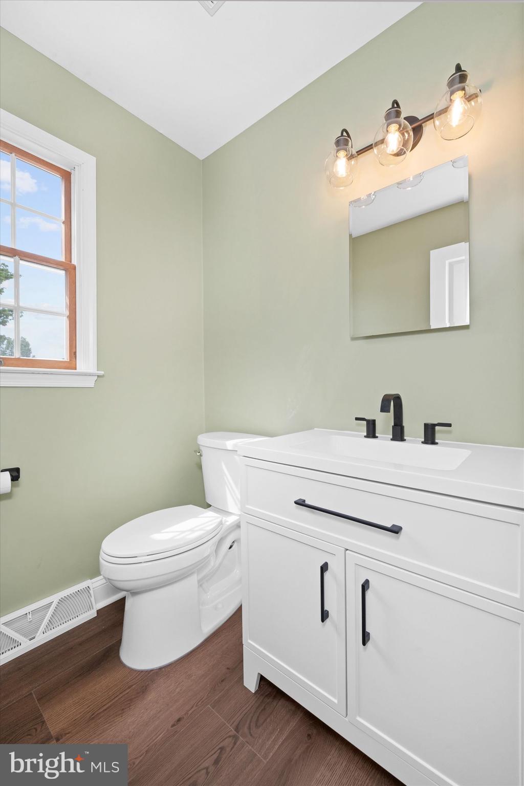 1318 Churchtown Road Middletown, DE 19709 - Photo 15 of 35 Half Bath