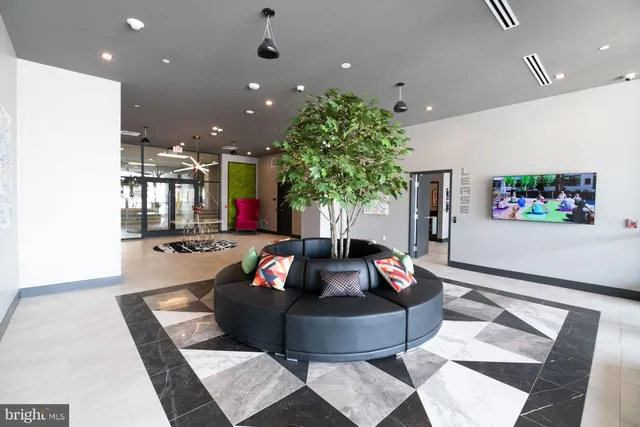 $1,693 | 9 Presidential Boulevard, Unit 0B333, Bala Cynwyd, PA 19004