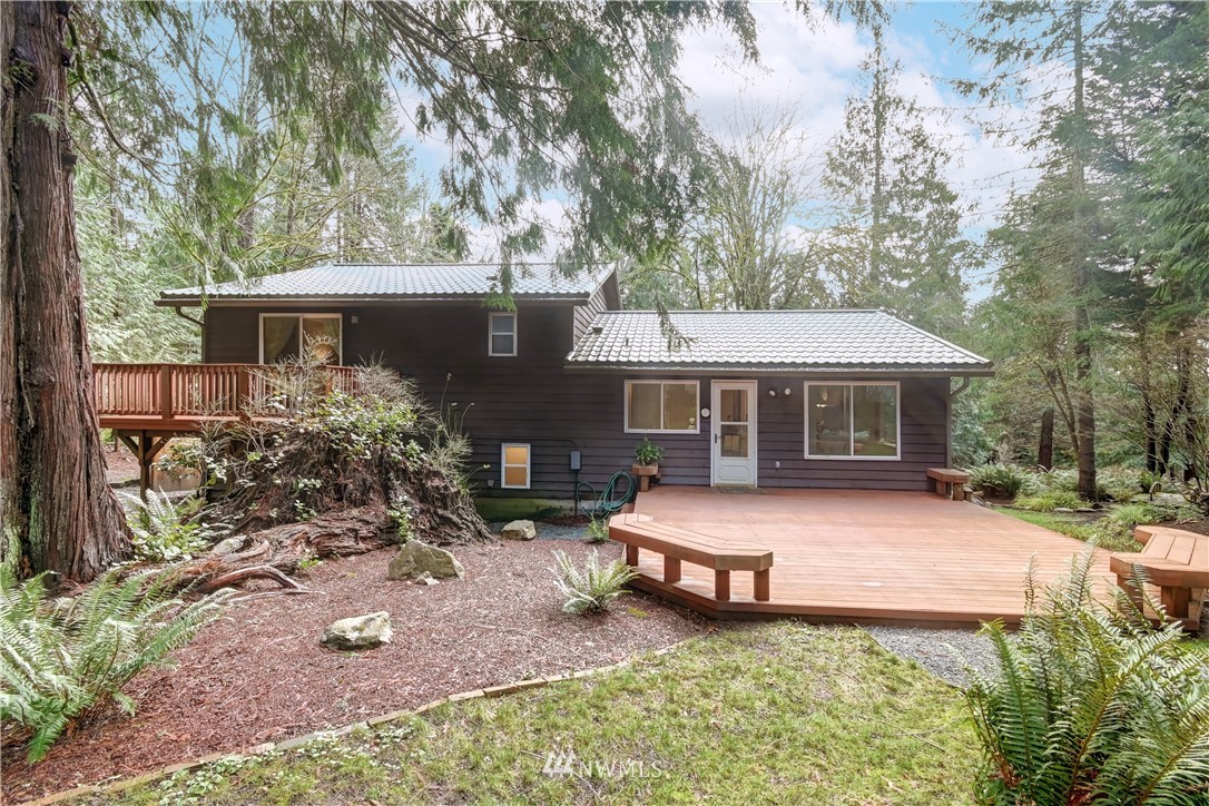 22214 Echo Lake Road Snohomish, WA 98296 - Photo 32 of 34 Gallery Image 32