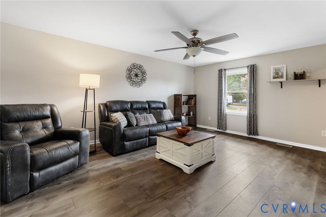 3212 Fielding Road Colonial Heights, VA 23834 - Photo 6 of 33