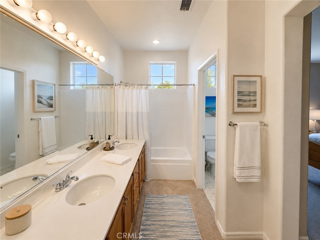 292 Edgemire Lane Simi Valley, CA 93065 - Photo 26 of 45