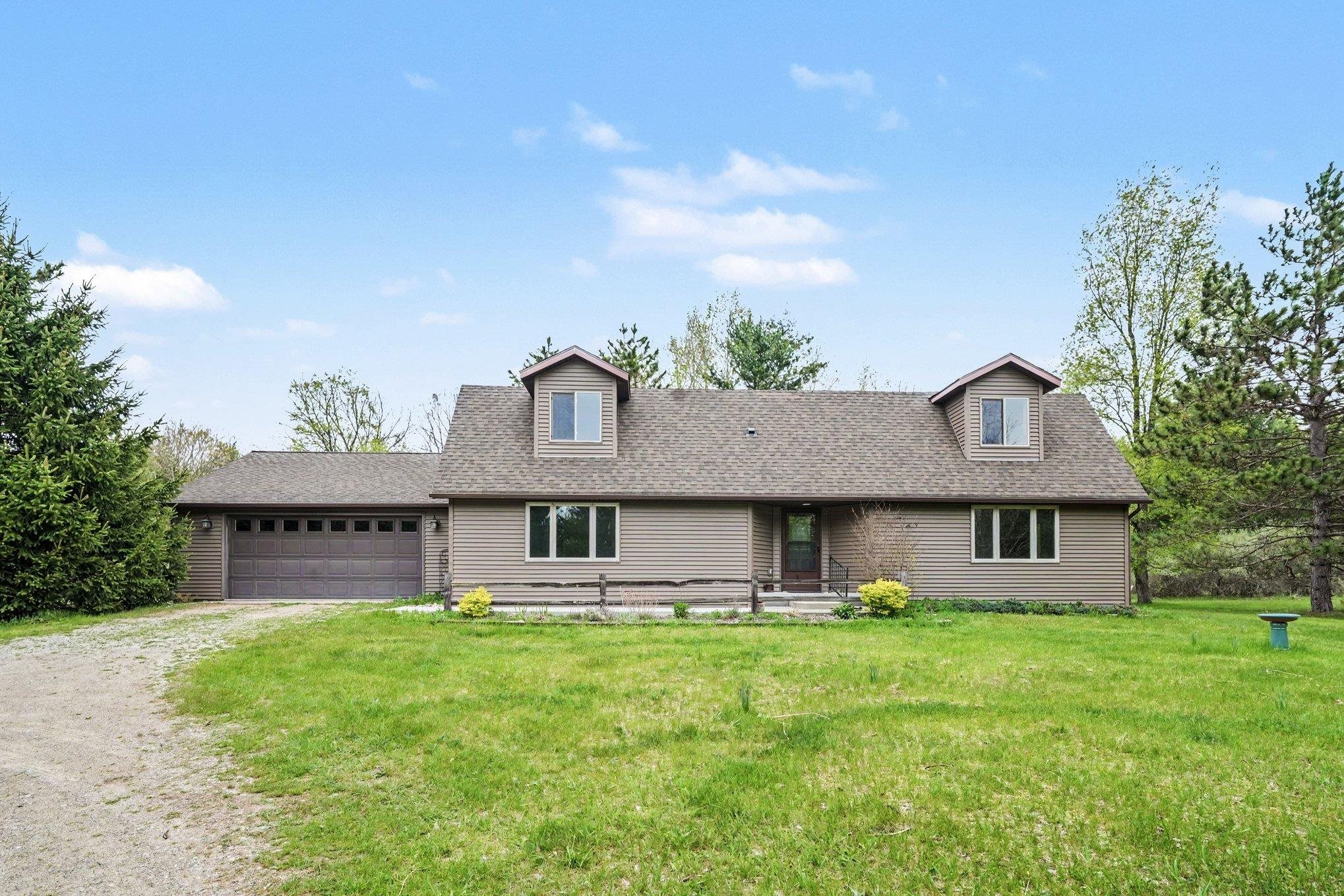 2610 West Wing Road Mount Pleasant, MI 48858 - Photo 1 of 37 Gallery Image 1