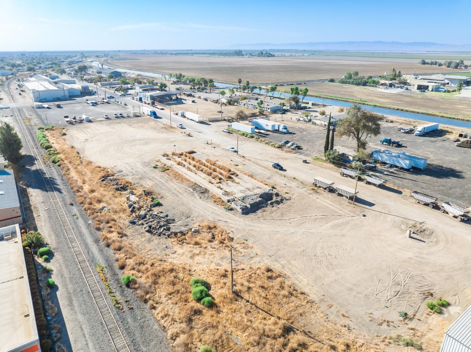 1047 M Street Firebaugh, CA 93622 - Photo 14 of 14 an aerial view of beach and ocean