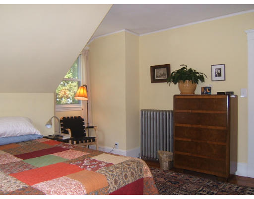 35 Hawthorn Road Milton, MA 02186 - Photo 10 of 12 Gallery Image 10
