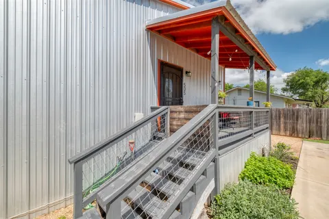 $250,000 | 505 San Saba Street, Lockhart, TX 78644