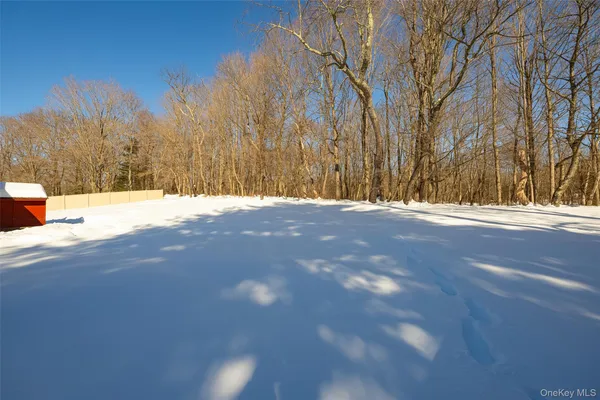 $475,000 | 29 Mc Allister Drive, Pleasant Valley, NY 12569