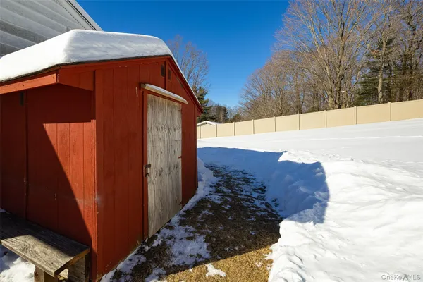 $475,000 | 29 Mc Allister Drive, Pleasant Valley, NY 12569