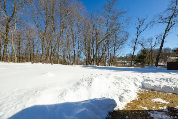 $475,000 | 29 Mc Allister Drive, Pleasant Valley, NY 12569