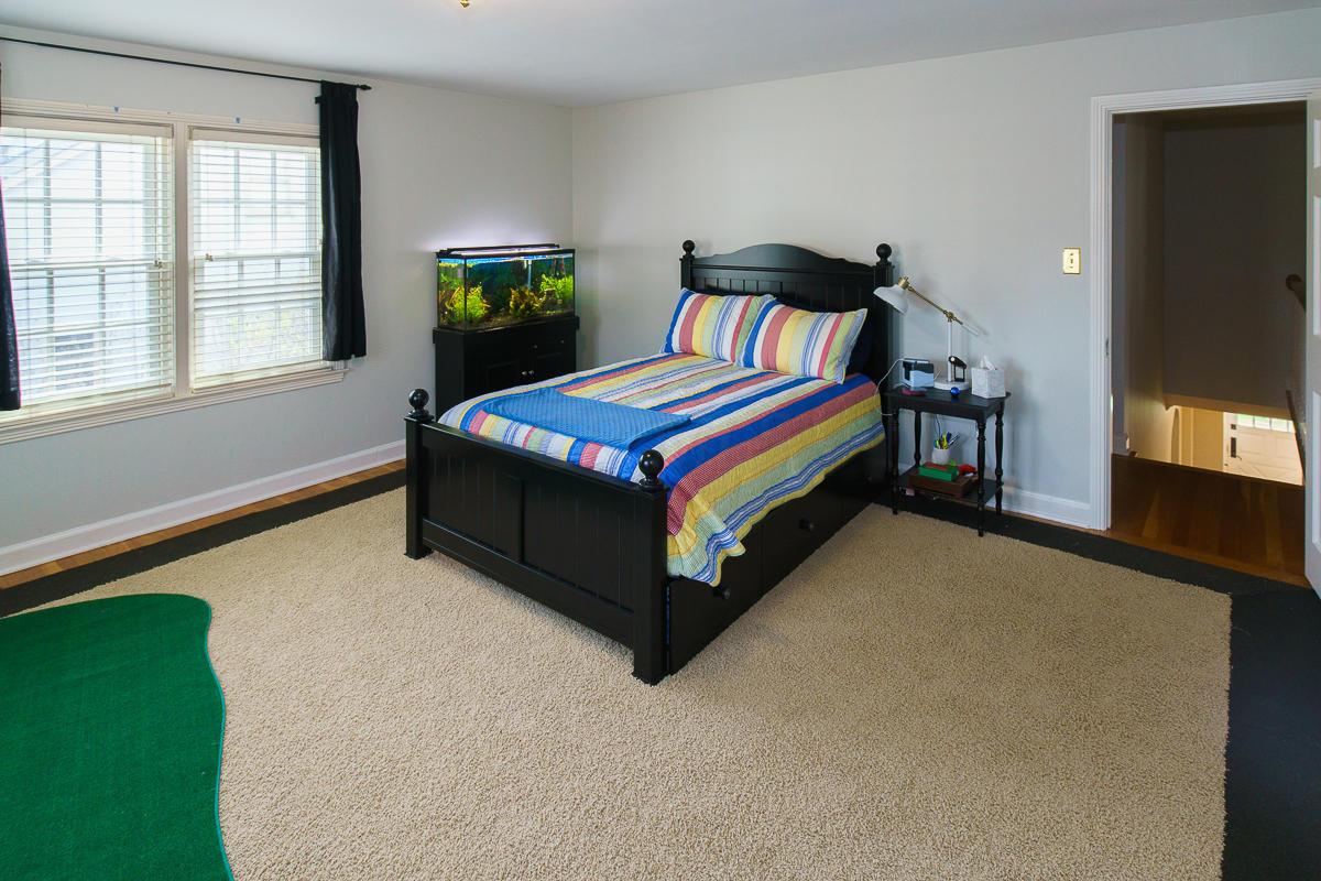 2146 Elgin Road Columbus, OH 43221 - Photo 21 of 30
