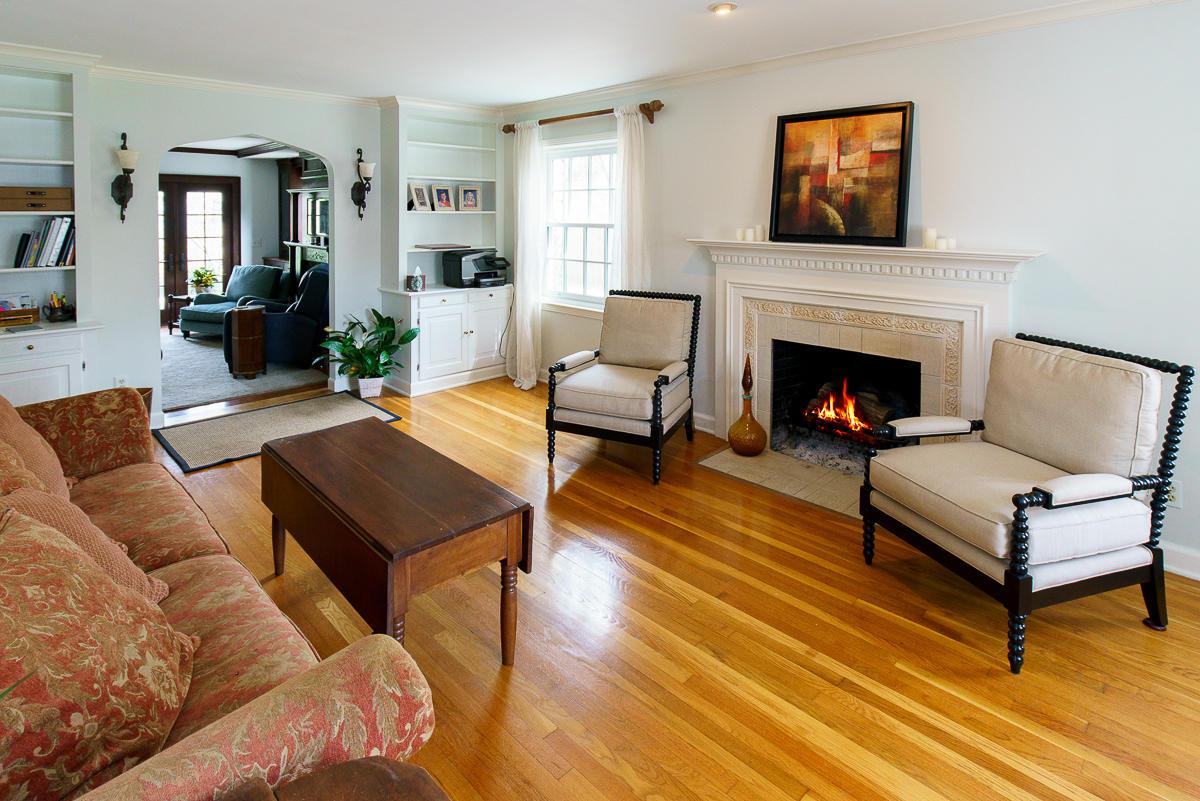2146 Elgin Road Columbus, OH 43221 - Photo 5 of 30