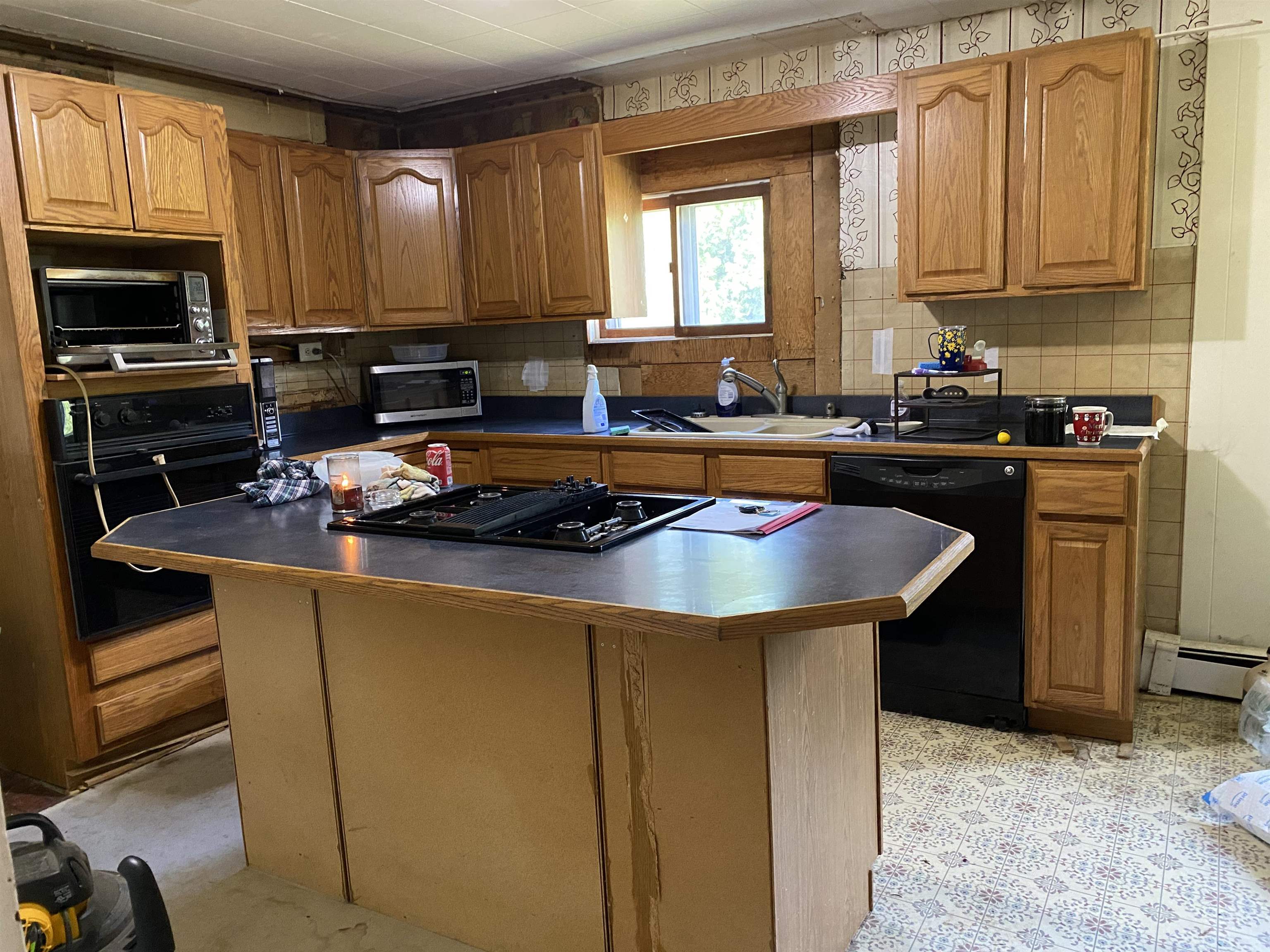 78-80 Ossie Road Middlebury, VT 05753 - Photo 6 of 40