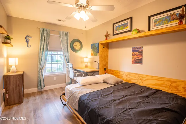 $2,800 | 819 Brewster Lane, Wilmington, NC 28412