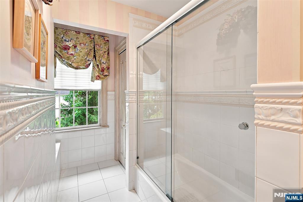 168 Birch Road Franklin Lakes, NJ 07417 - Photo 45 of 50 Gallery Image 45