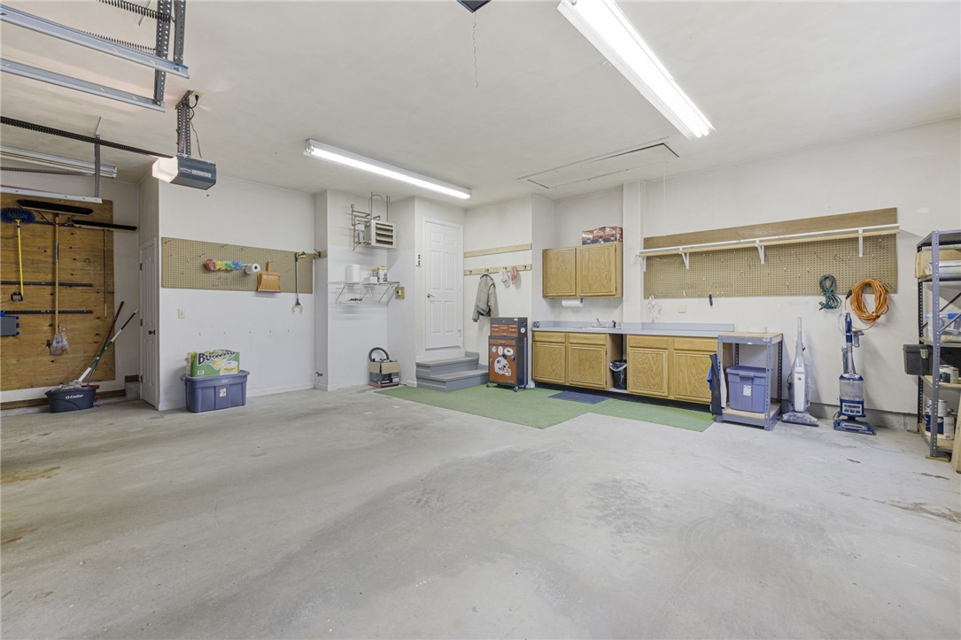 91 Mann School Road Smithfield, RI 02917 - Photo 40 of 50