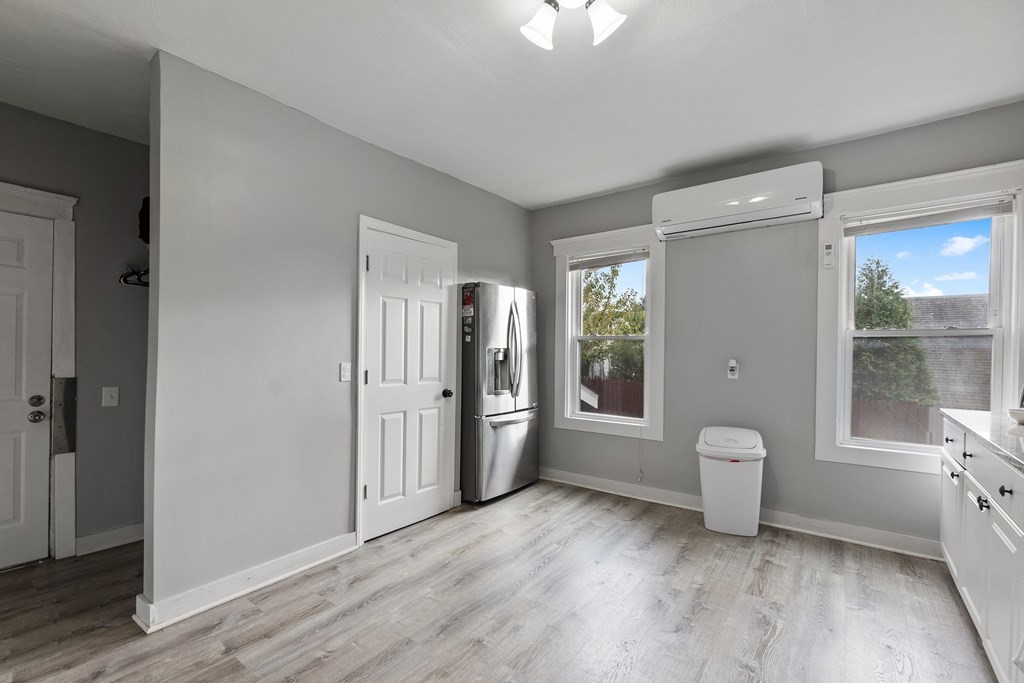 22 Fraternal Avenue Worcester, MA 01606 - Photo 14 of 37