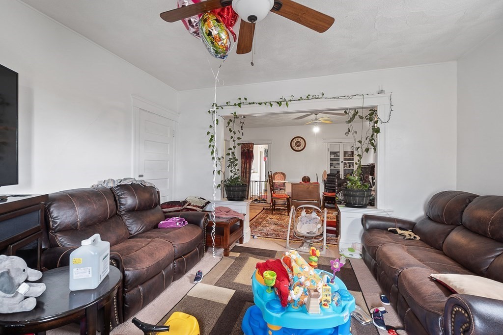 22 Fraternal Avenue Worcester, MA 01606 - Photo 19 of 37