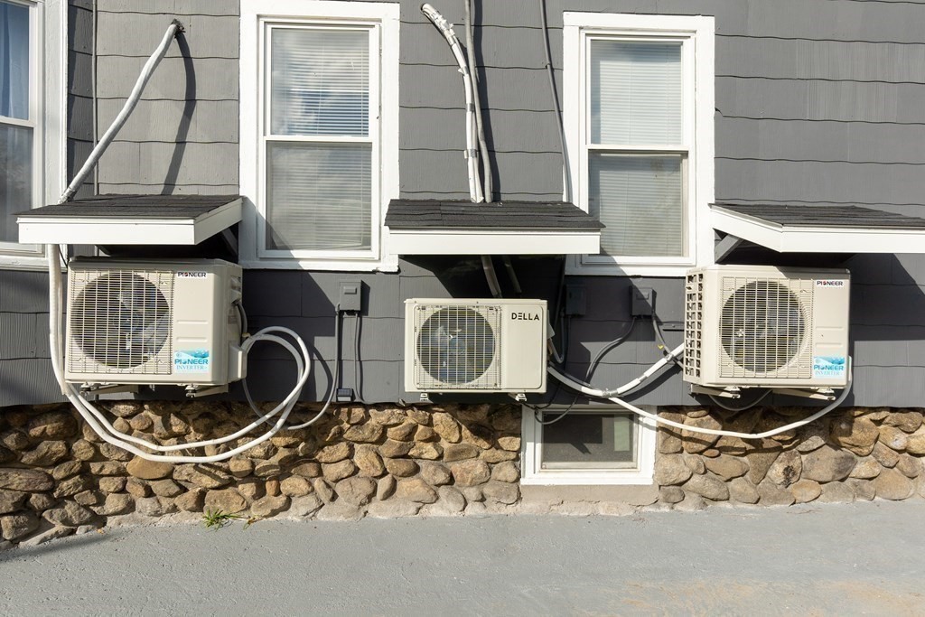 22 Fraternal Avenue Worcester, MA 01606 - Photo 35 of 37