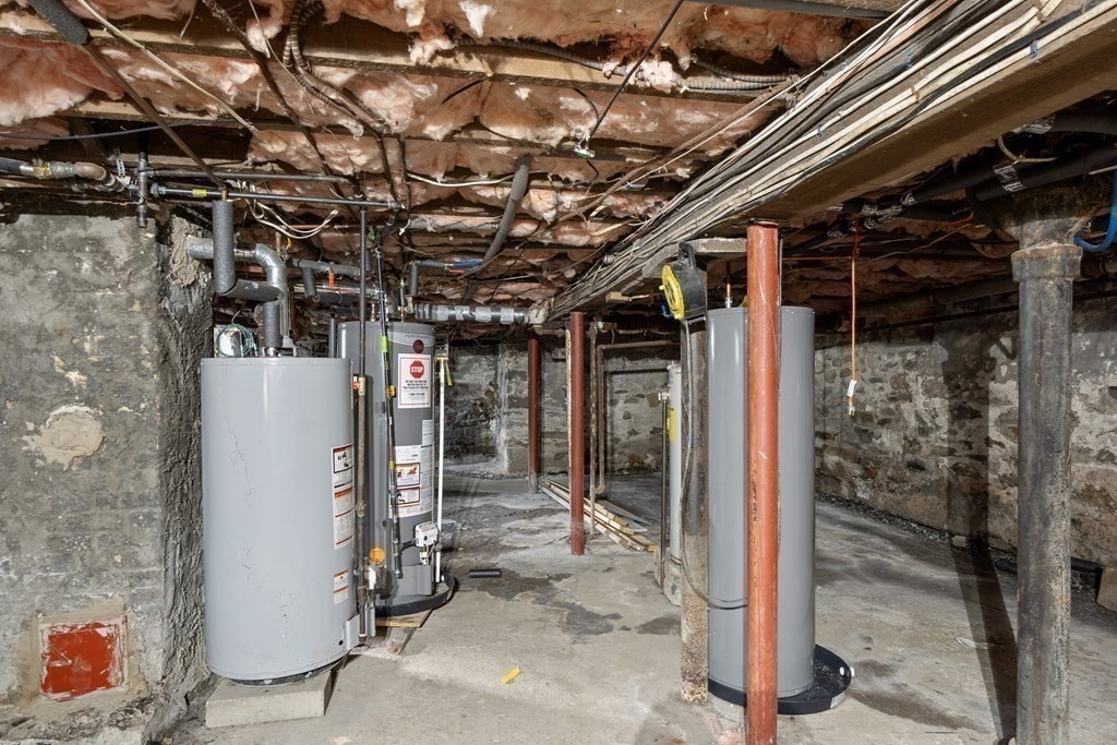 22 Fraternal Avenue Worcester, MA 01606 - Photo 36 of 37