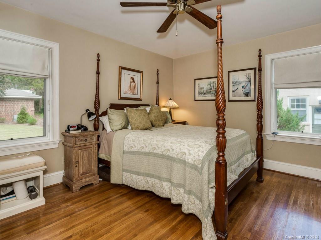 4115 Chelmsford Road Charlotte, NC 28211 - Photo 11 of 23 Gallery Image 11