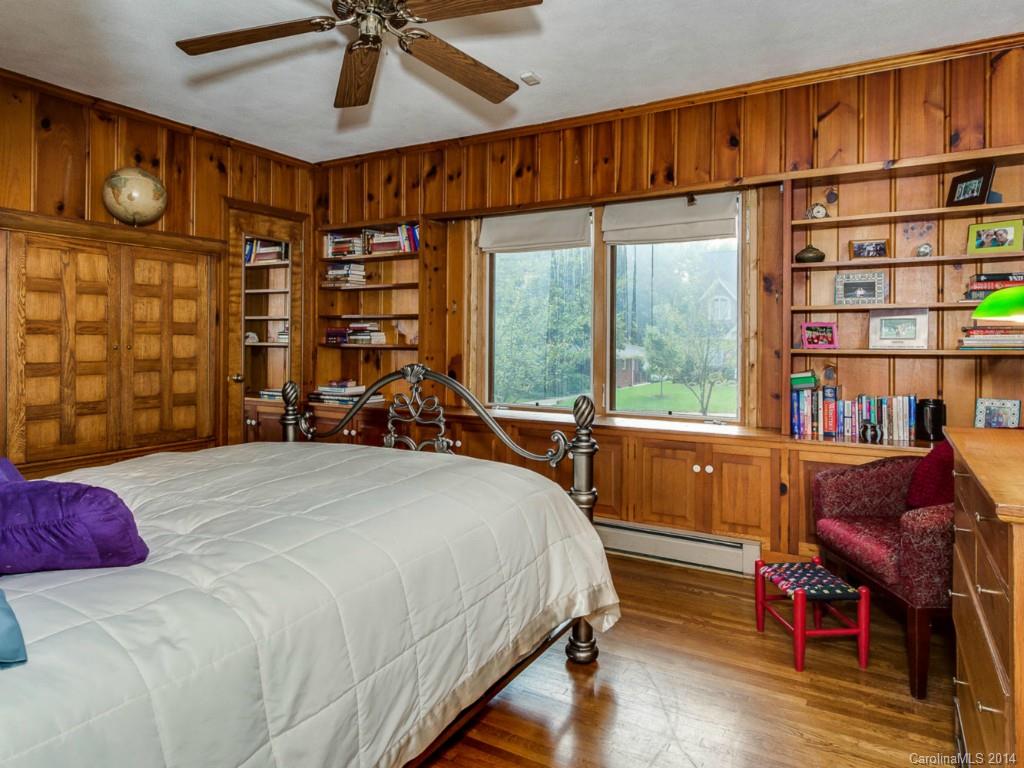 4115 Chelmsford Road Charlotte, NC 28211 - Photo 15 of 23 Gallery Image 15