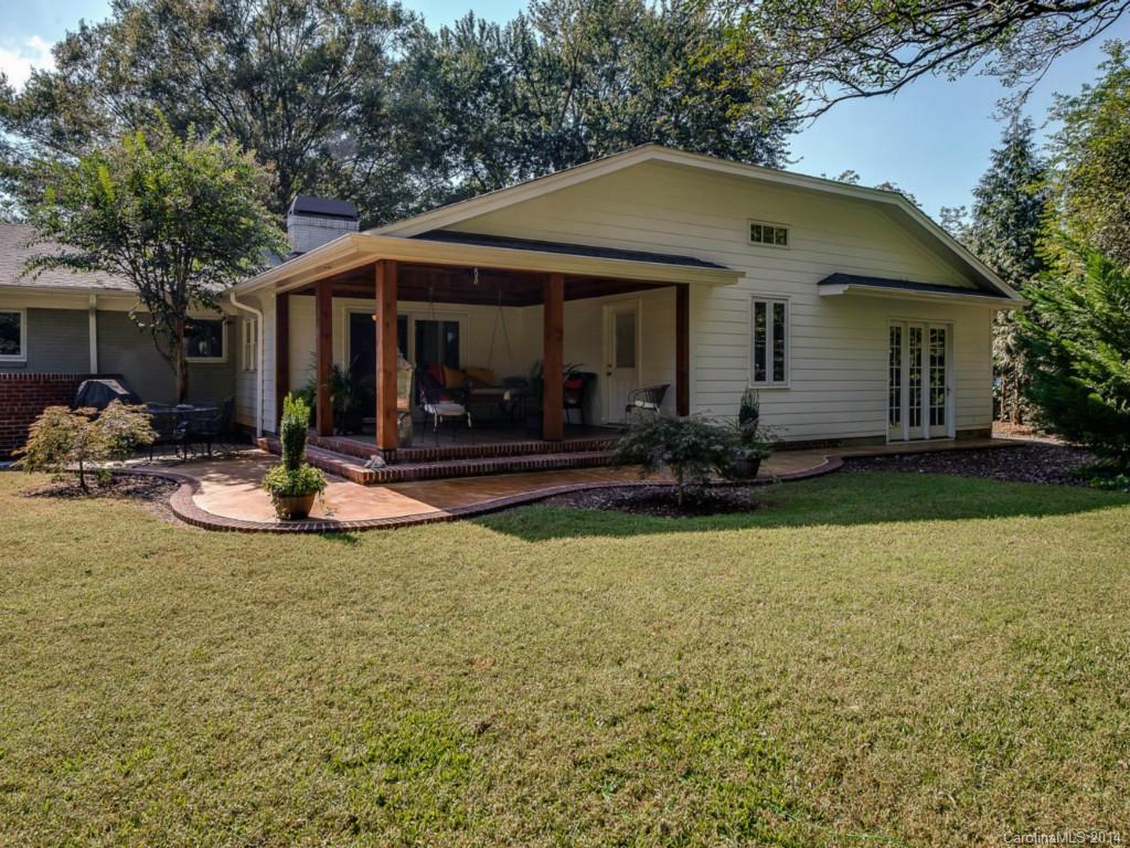 4115 Chelmsford Road Charlotte, NC 28211 - Photo 20 of 23 Gallery Image 20