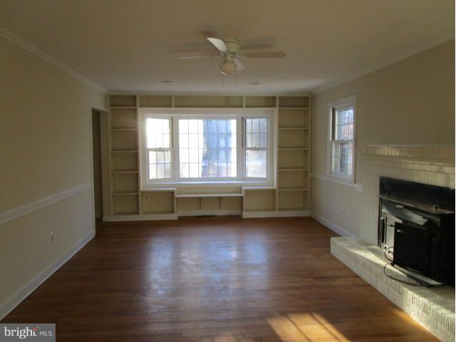 4024 Hanson Road White Plains, MD 20695 - Photo 12 of 30 Family Room