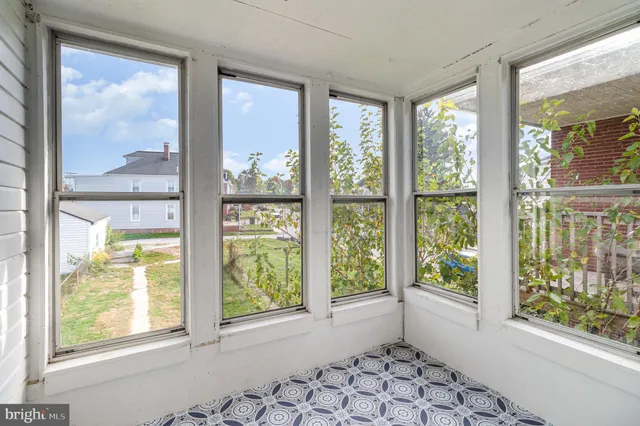 $196,300 | 429 High Street, Hanover, PA 17331