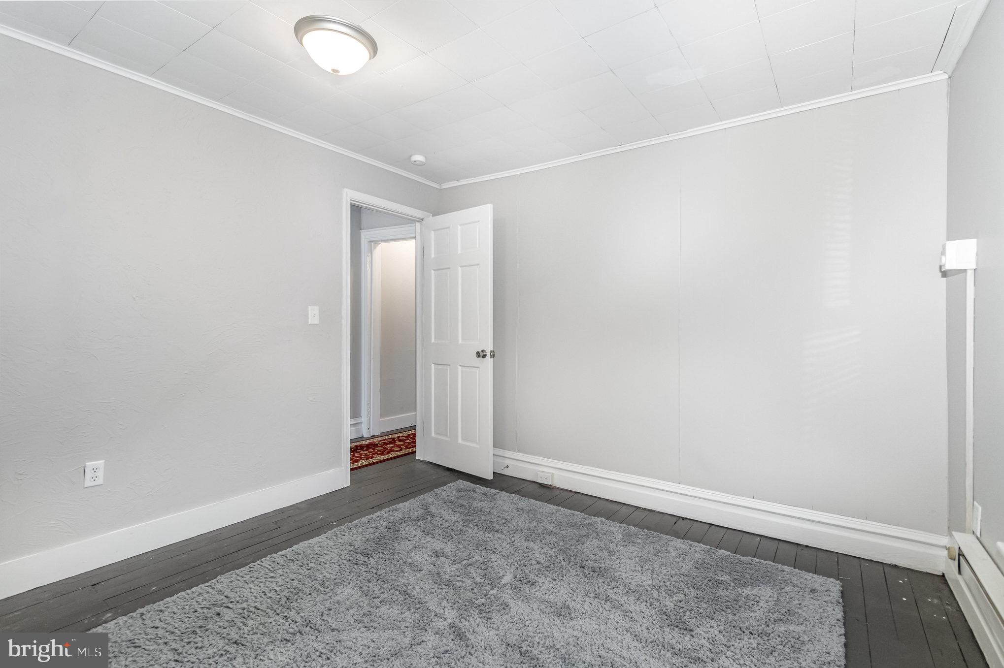 429 High Street Hanover, PA 17331 - Photo 19 of 25 an empty room with an entryway