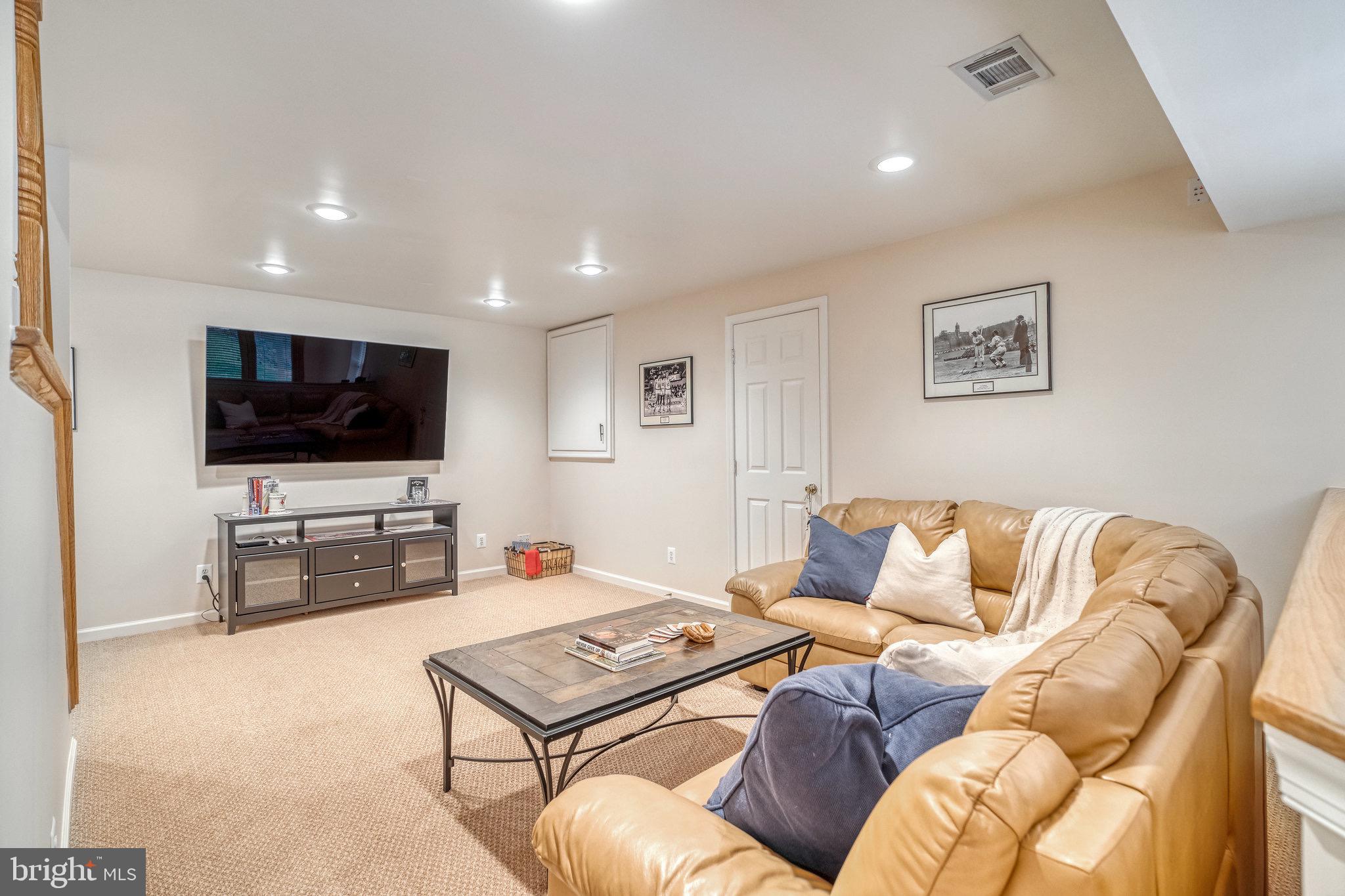 10659 Oakton Ridge Court Oakton, VA 22124 - Photo 41 of 55