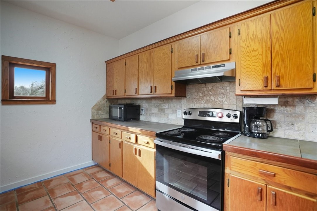 2309 Farm To Market 534 Mathis, TX 78368 - Photo 11 of 40