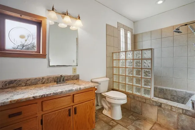 $395,000 | 2309 Farm To Market 534, Mathis, TX 78368