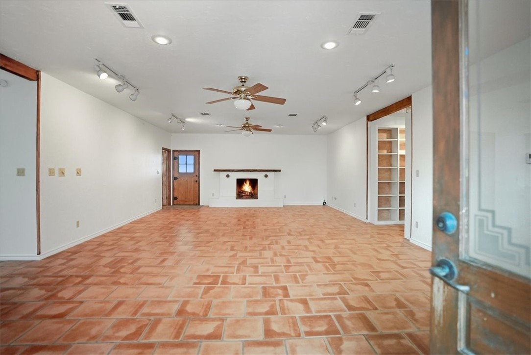 2309 Farm To Market 534 Mathis, TX 78368 - Photo 3 of 40