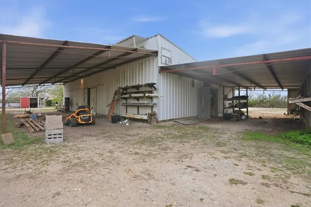 $395,000 | 2309 Farm To Market 534, Mathis, TX 78368