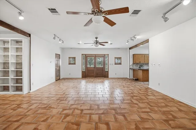 $395,000 | 2309 Farm To Market 534, Mathis, TX 78368