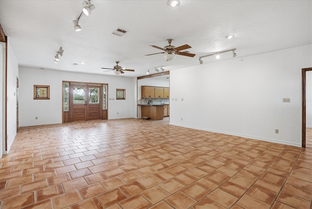 2309 Farm To Market 534 Mathis, TX 78368 - Photo 7 of 40