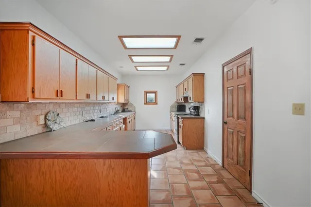 $395,000 | 2309 Farm To Market 534, Mathis, TX 78368