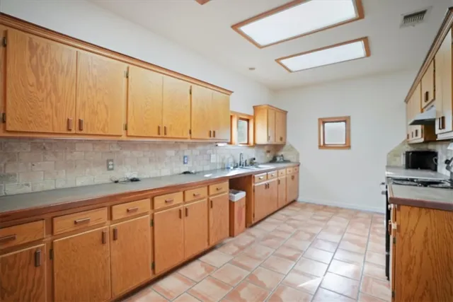 $395,000 | 2309 Farm To Market 534, Mathis, TX 78368