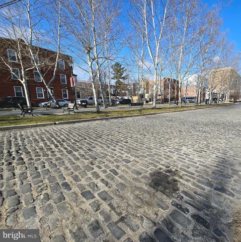 $1,600 | 700 New Street, Unit 304, Camden, NJ 08103