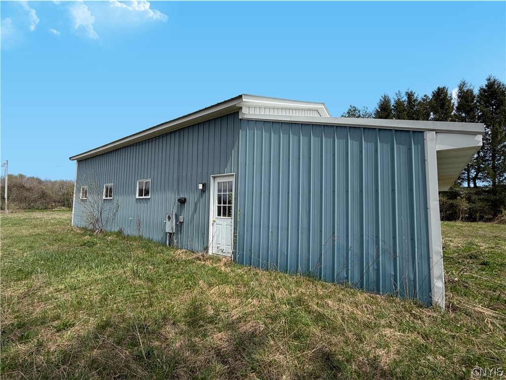 696 Russia Road Poland, NY 13431 - Photo 3 of 14