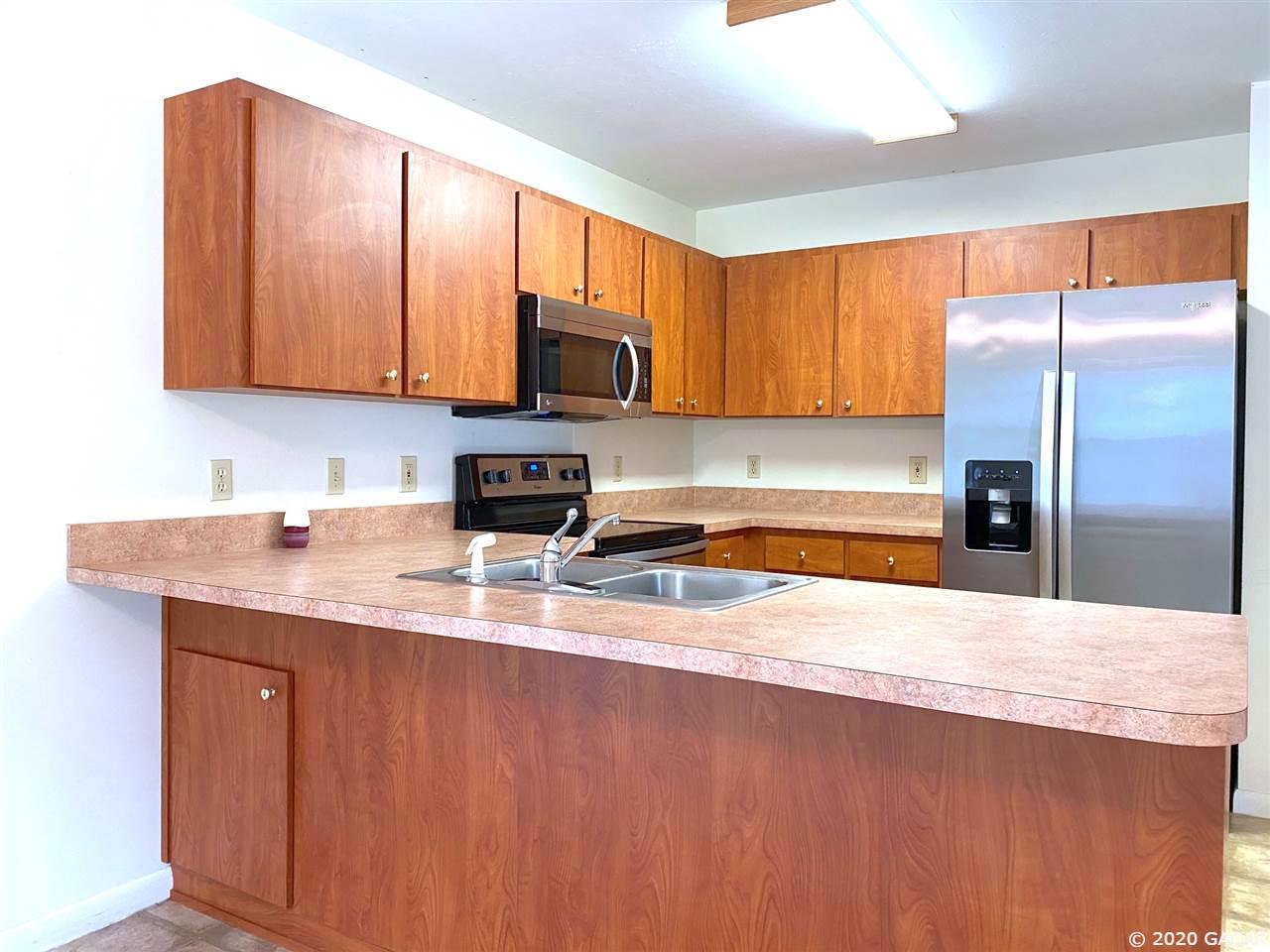 724 Regency Court Bronson, FL 32621 - Photo 4 of 11