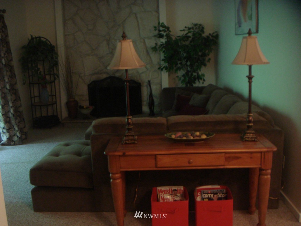 17514 151st Avenue Southeast, Unit 118 Renton, WA 98058 - Photo 3 of 20