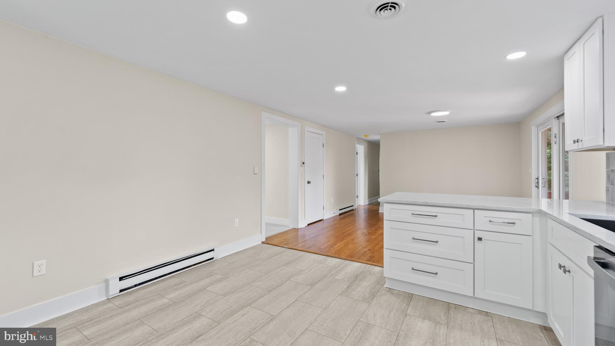 3202 Mt Carmel Road Upperco, MD 21155 - Photo 6 of 32