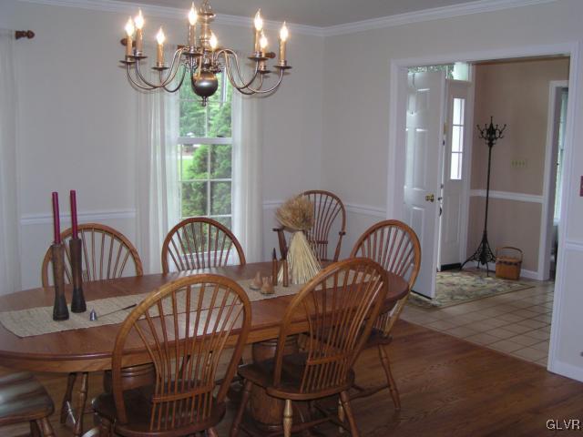 3545 Oakland Road Bethlehem, PA 18020 - Photo 13 of 49 Dining room view into foyer